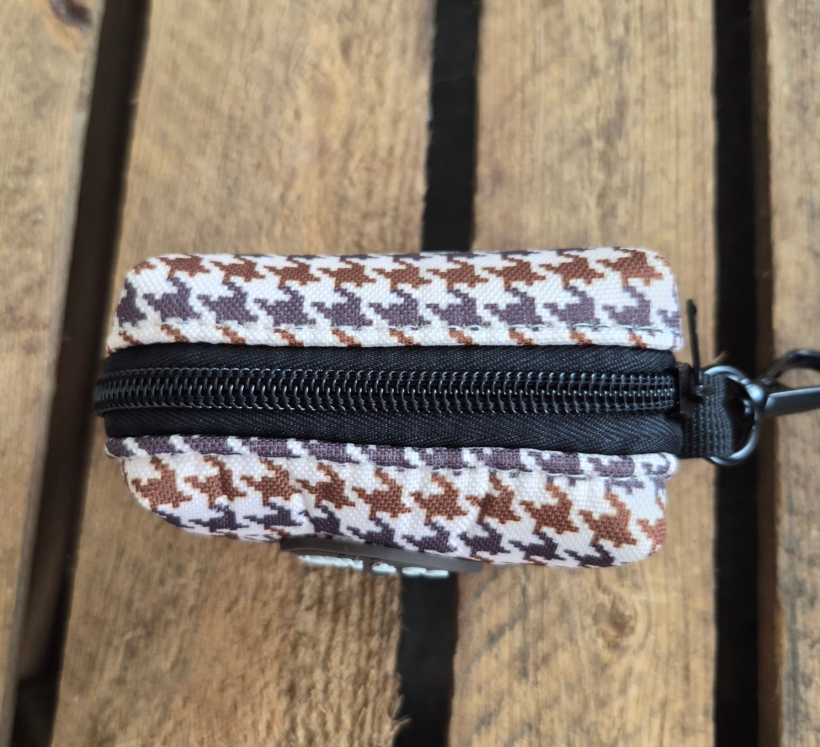 Poo-bag Holder - The Cocoa Collection