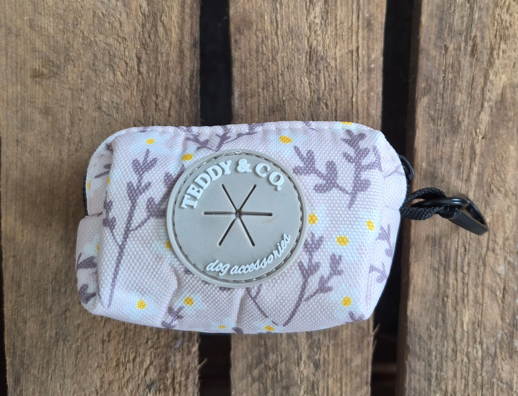 The Meadow Everyday Walk Set